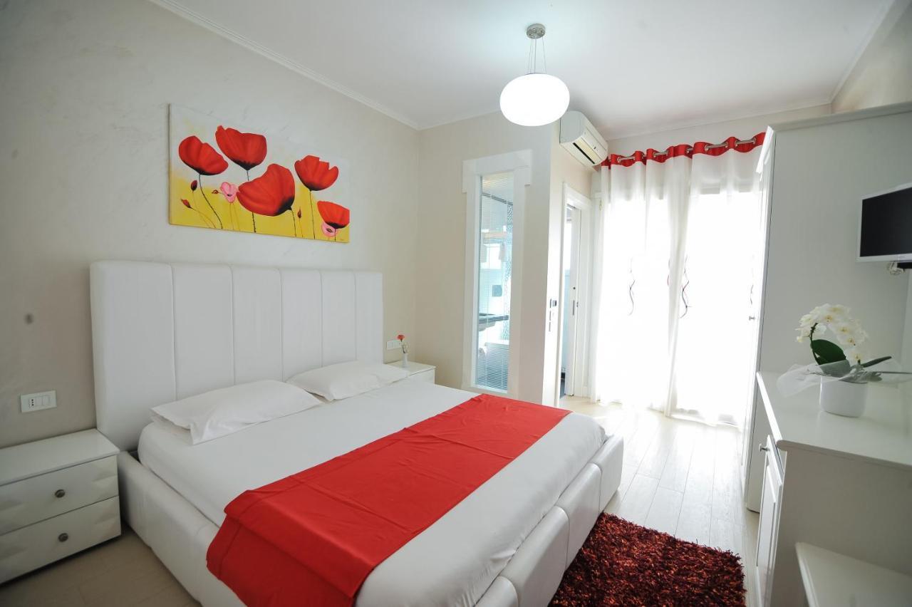 Iliria Internacional Hotel ดูร์เรส ภายนอก รูปภาพ